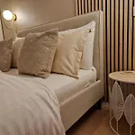 Verena\'S Place Old Town